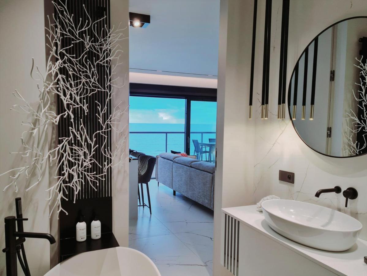 Baltic View Luxury Apartment Gardenia Front Dziwnow Bagian luar foto